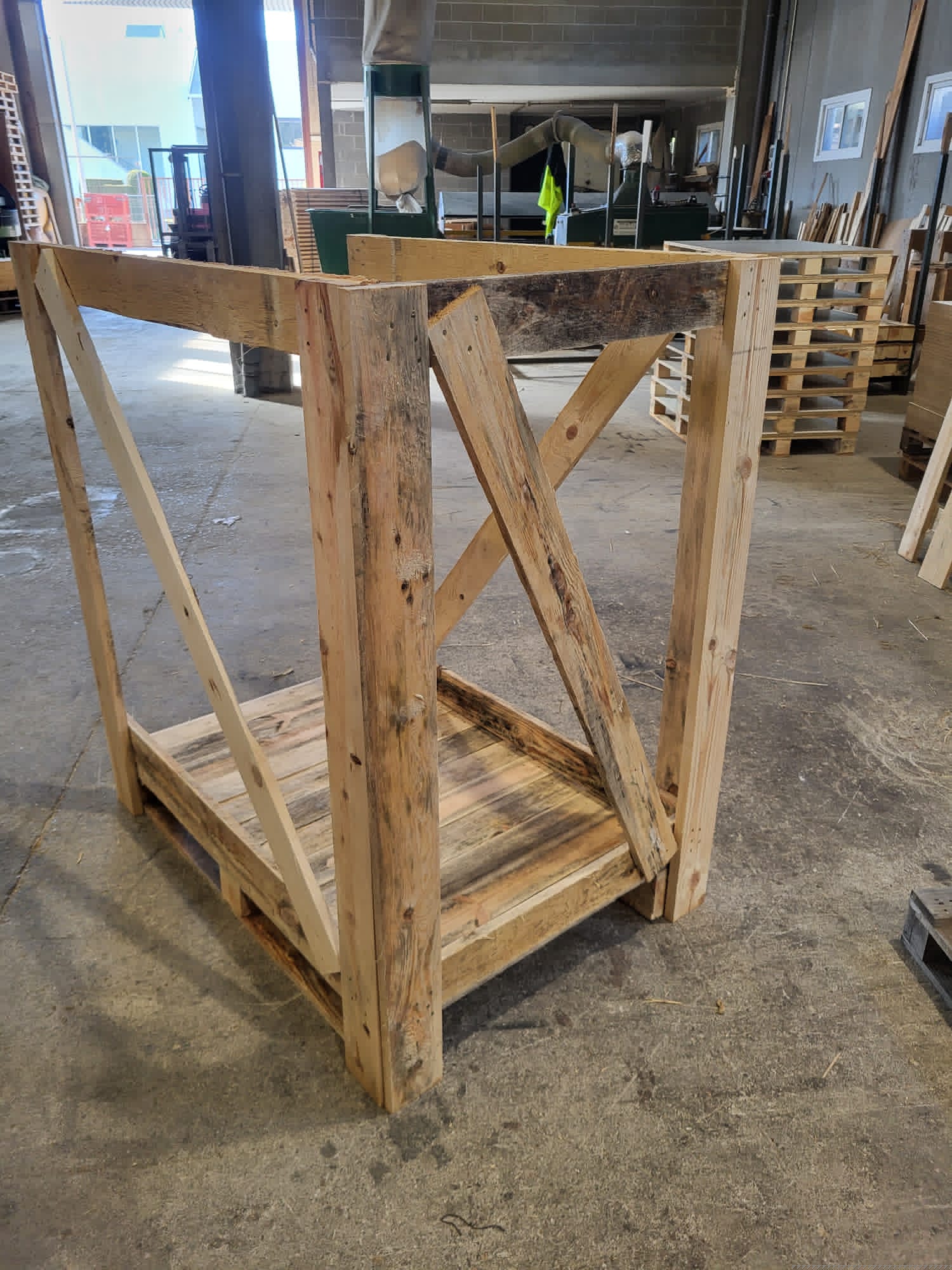 Embalaje de madera a medida fabricado en el taller